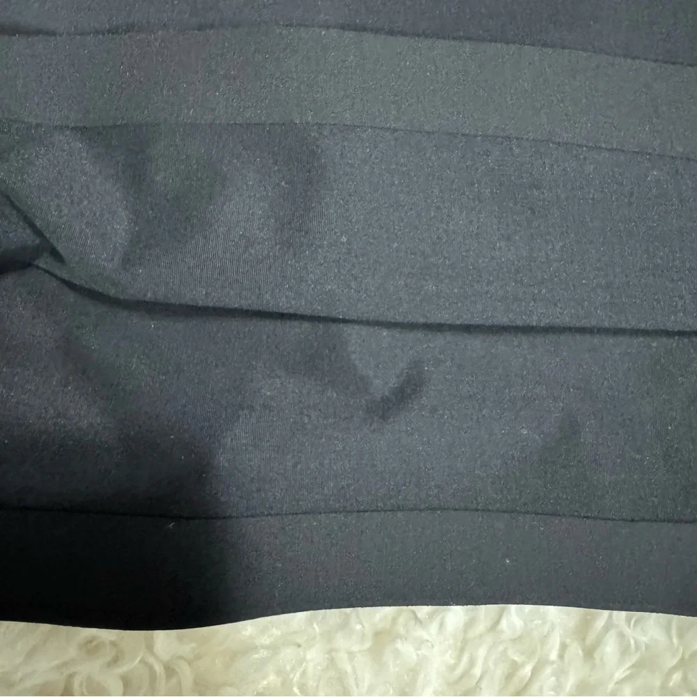 SPANX Black Fitted Tank Top in Black - Picture 7 of 9